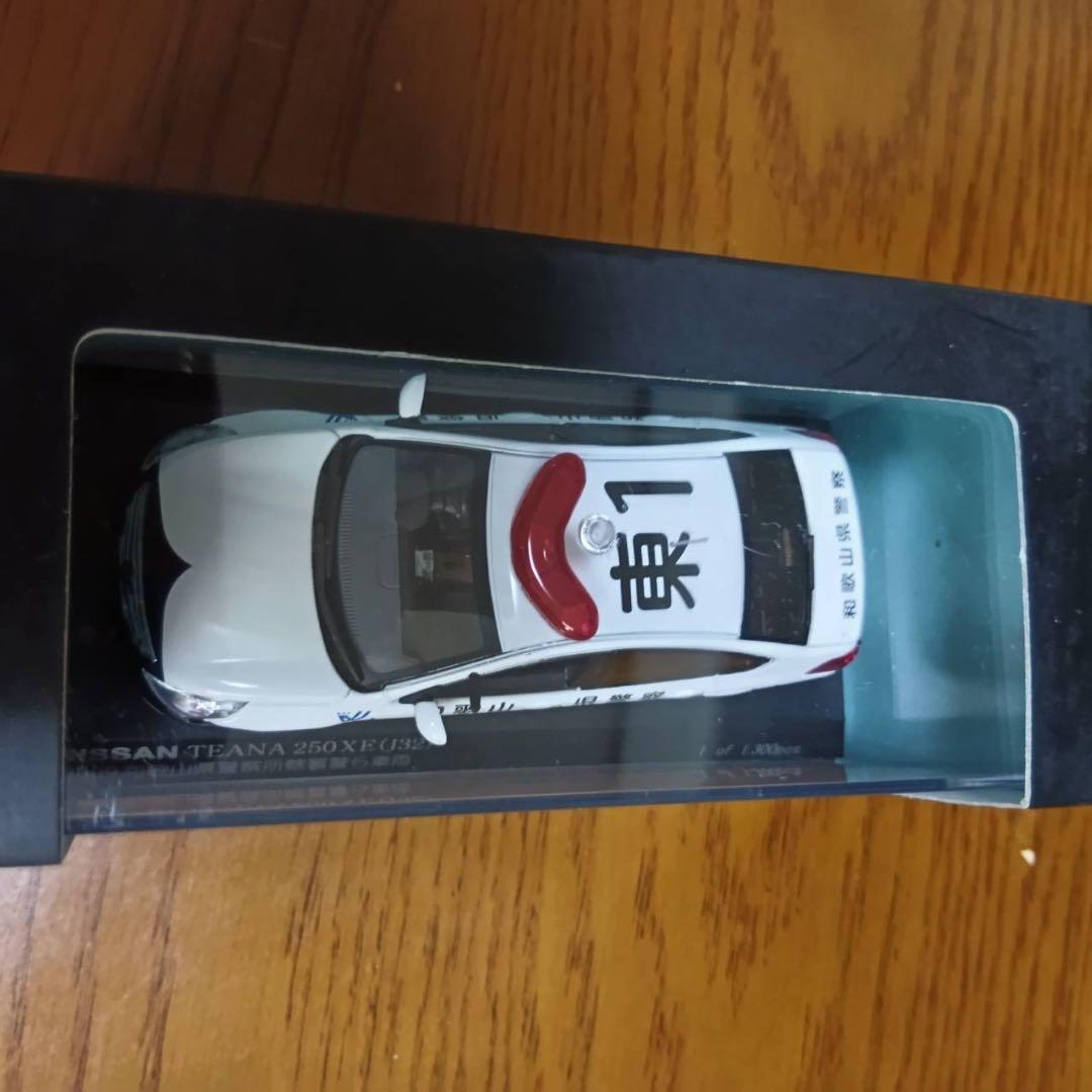 【4台セット】レイズ　ティアナ　ポリスカー　パトカー　1/43