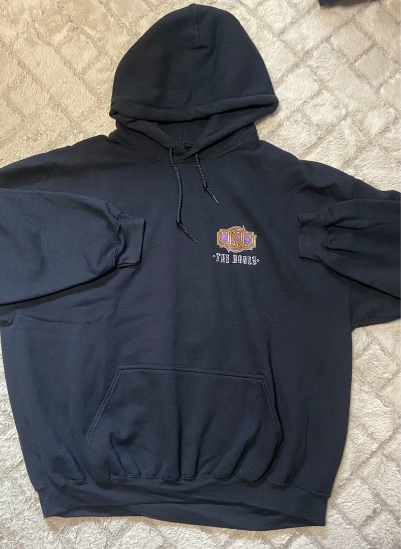 ミュージシャン The BONEZ Skull Cross Hoodie XXL