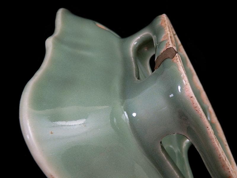 三田青磁　桐に鳳凰の図　台付き四方皿　菓子皿　D874AS-CSo