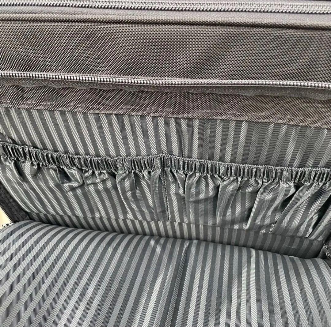 Pathfinder パスファインダー　キャリーケース　ビジネスキャリー　大容量