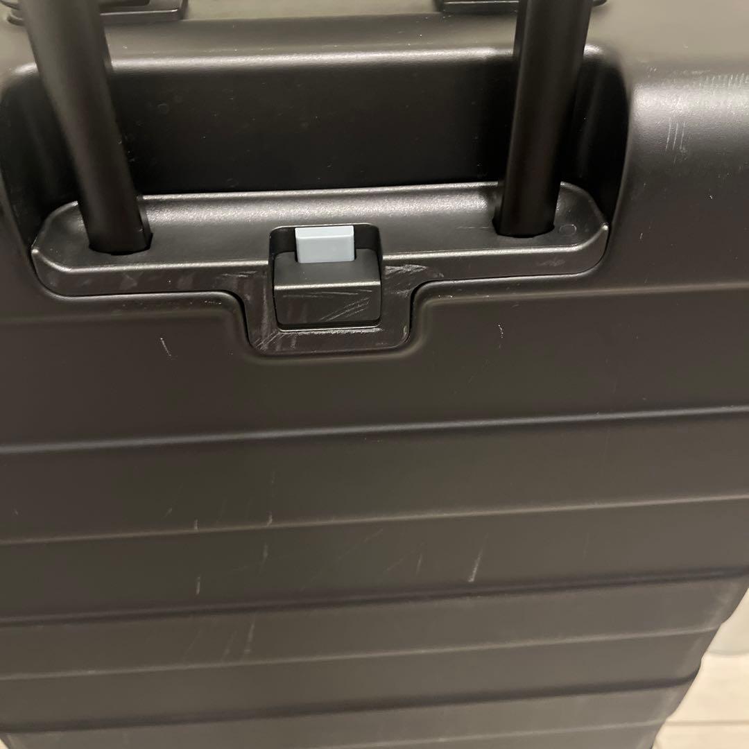 無印良品　キャリーケース　75L 黒