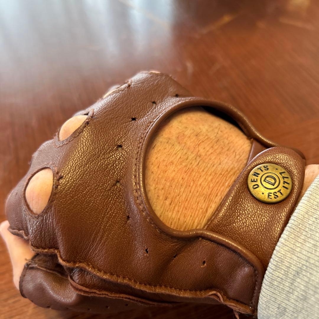 デンツ　ドライビンググローブ　指なし