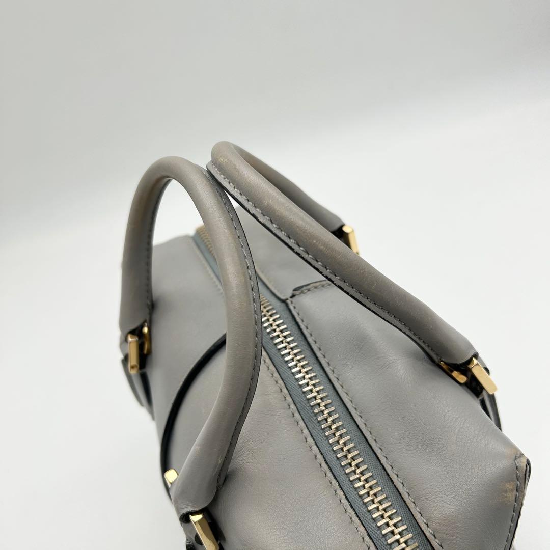 TOD'S　トッズ　ミニショルダーバッグ　2way　レザー　グレー　Dキューブ