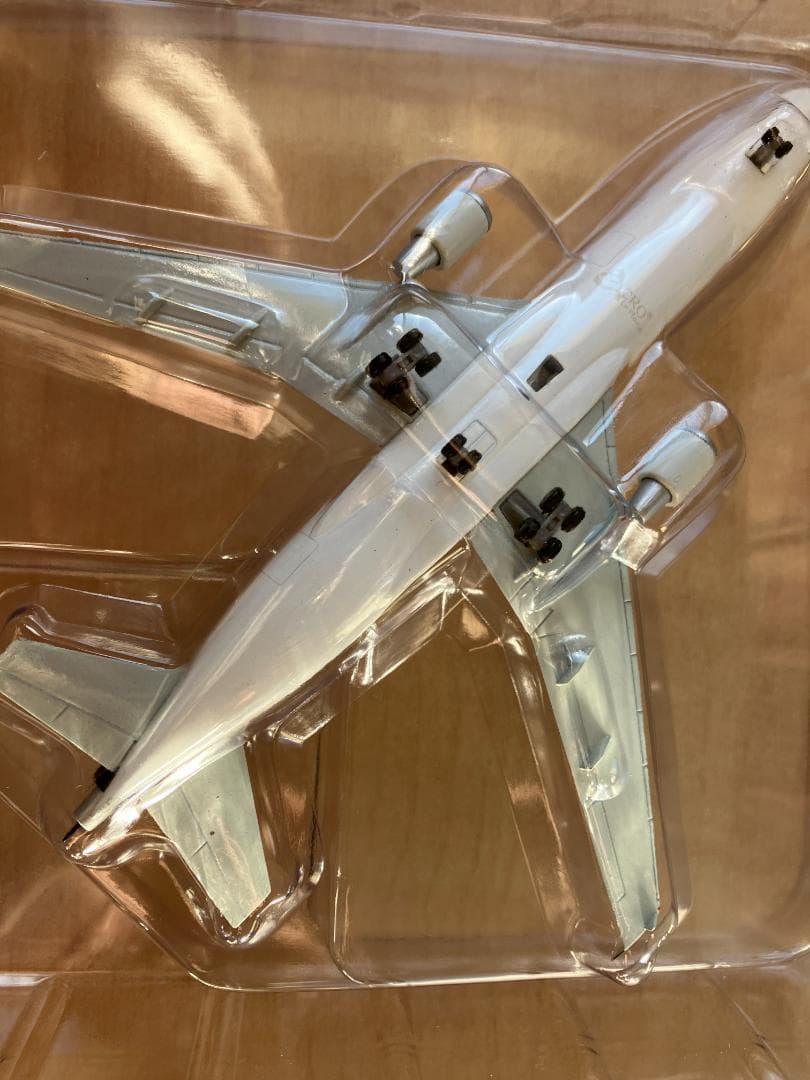 貨物機模型　南アフリカ航空　MD-11　1/400　　け