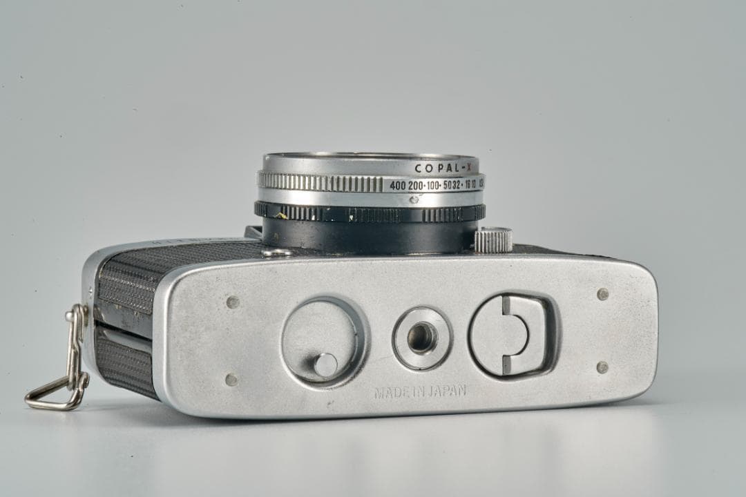 フィルムカメラ Olympus PEN-D / F-zuiko F1.9 32mm #88