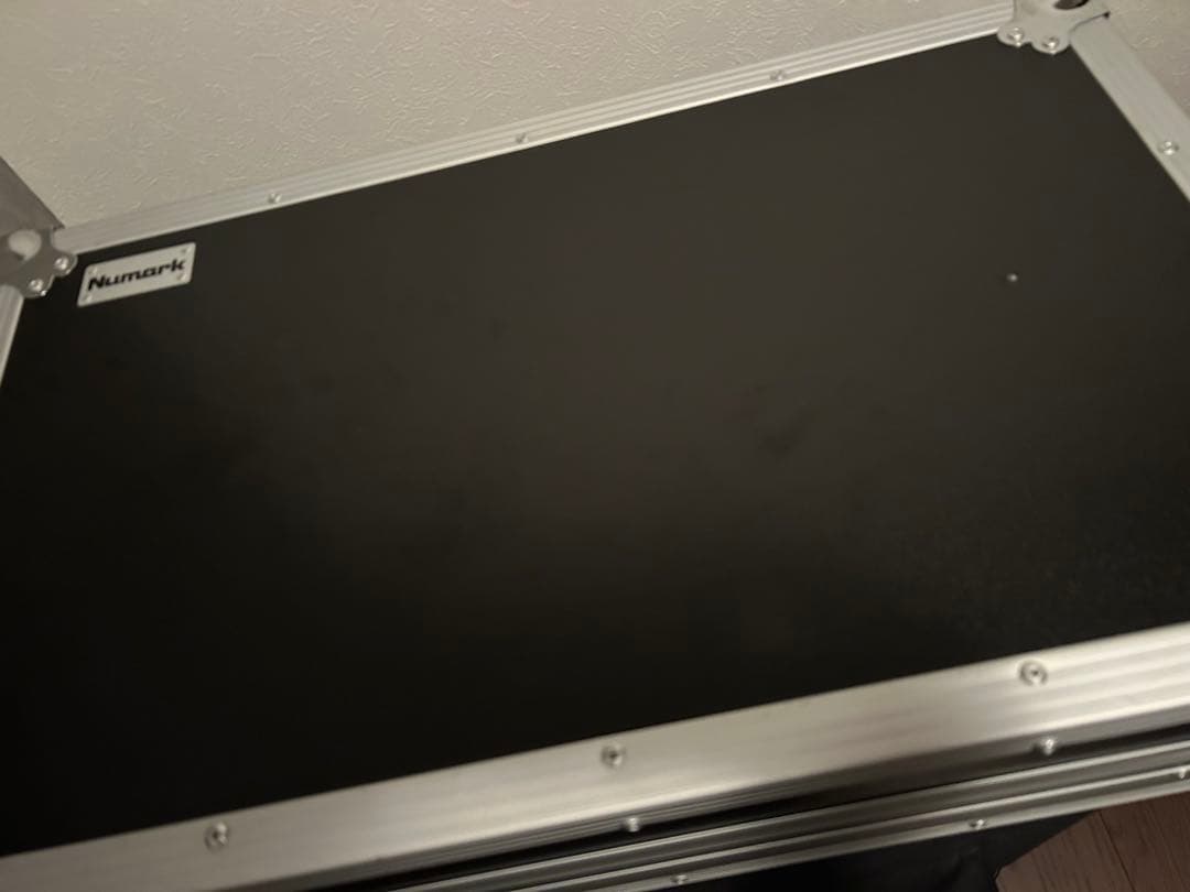 Numark DJコントローラー