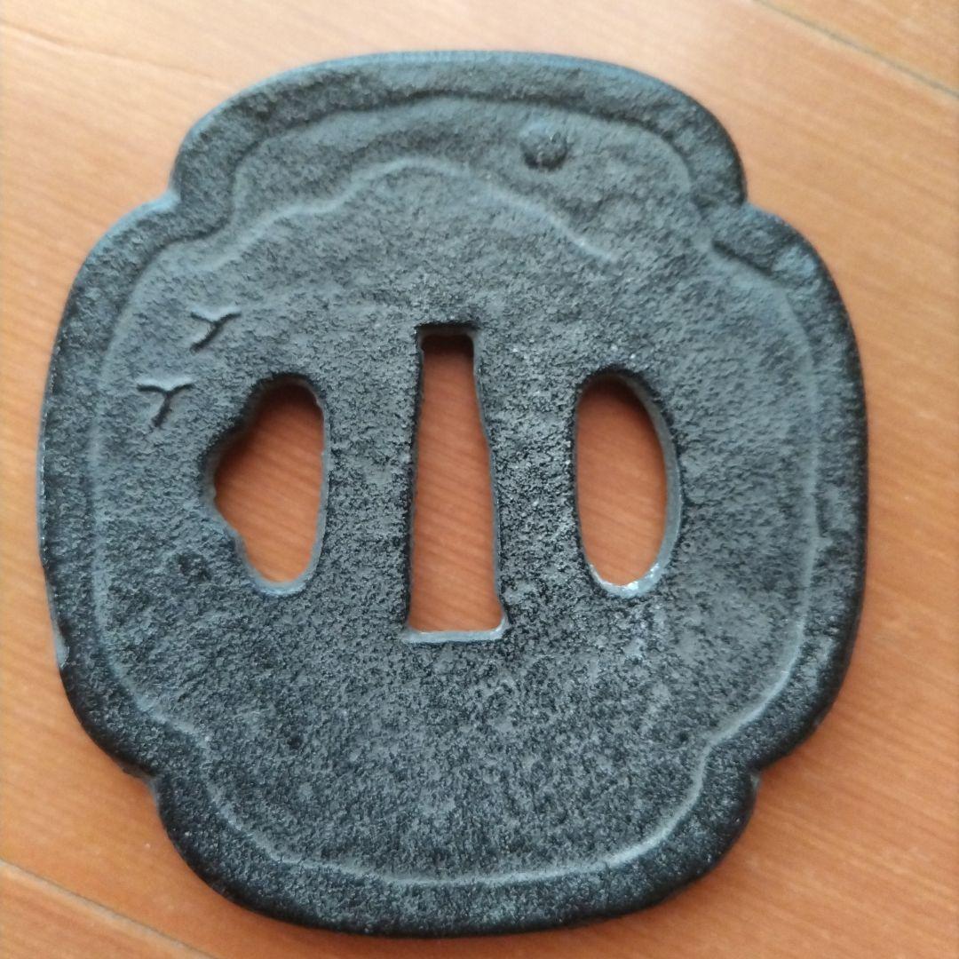 鉄製 鍔 釣り人物彫刻