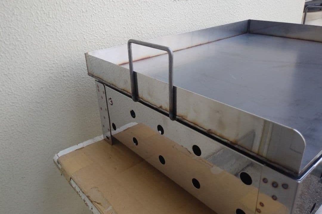 ７５cm幅　鉄板焼き　業務用　３辺フチ付　グリラー　キャンプＢＢＱ　プロパンガス