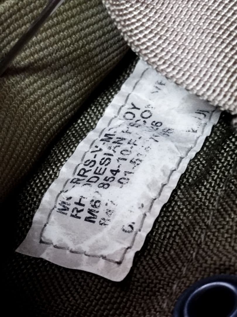 (P-7)USMC.ローデシアンリーコンベスト　米軍海兵隊実物　極美品