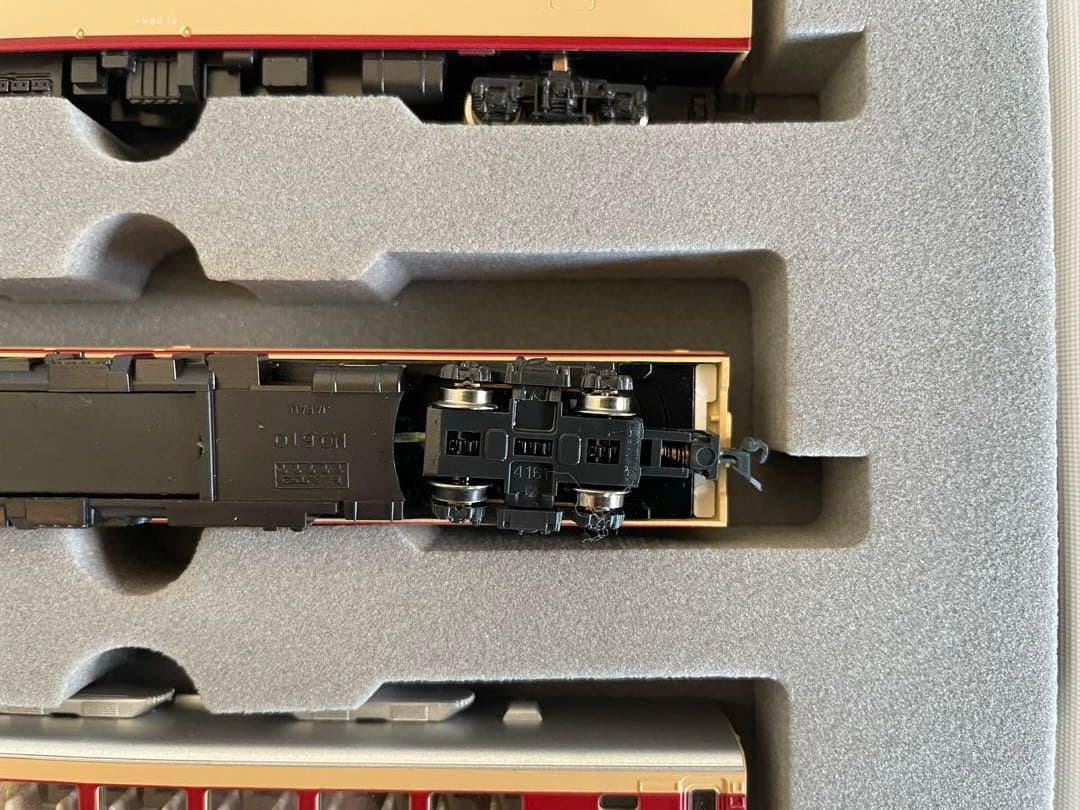 キハ82系　KATO。