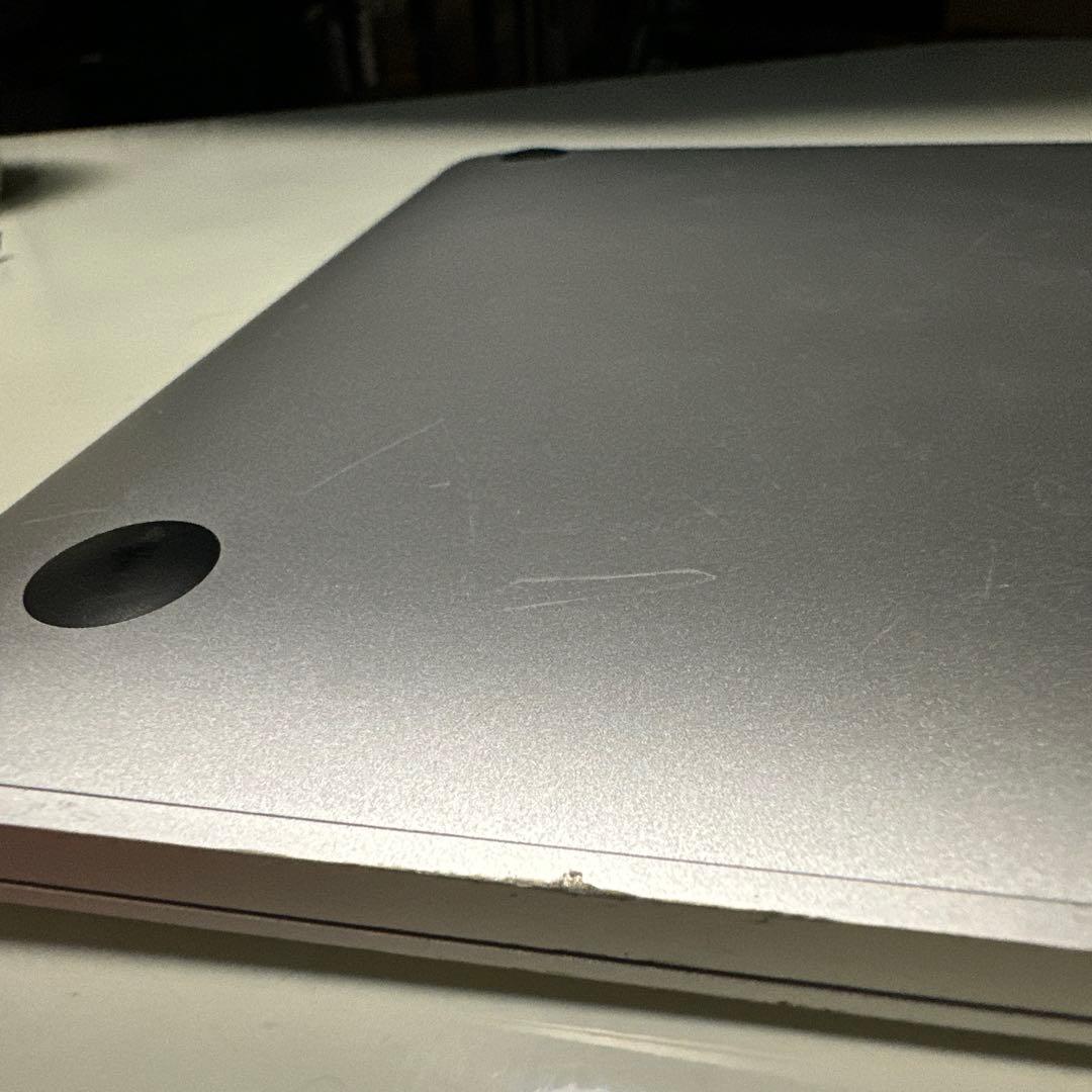 MacBook Pro 2020 i5 シルバー