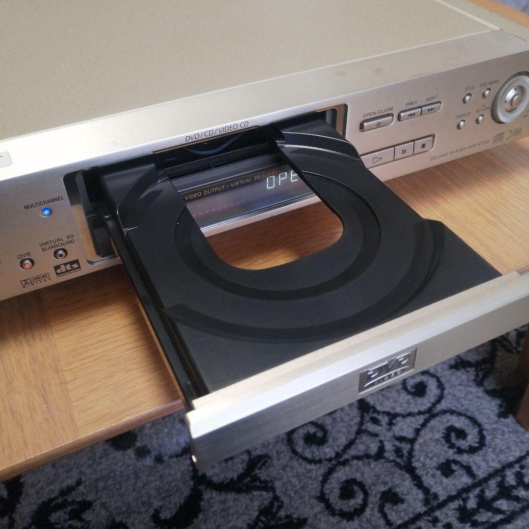 ★動作品★SONY　CD／DVDプレーヤー　DVP-S717D、リモコン付き。