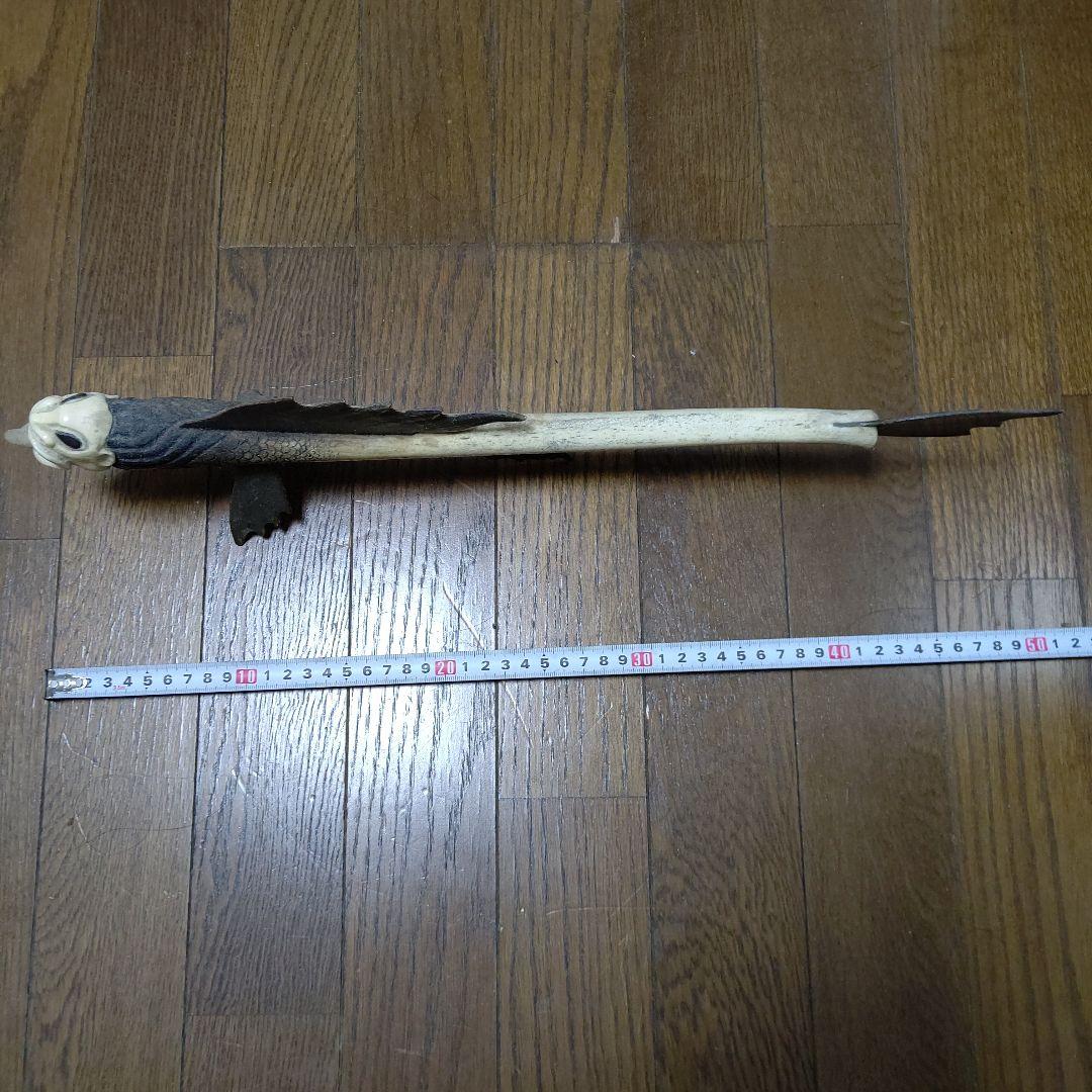 珍品　鯨骨　鯨の骨や髭などで作られた彫刻　　インテリア　オブジェクト　クジラ
