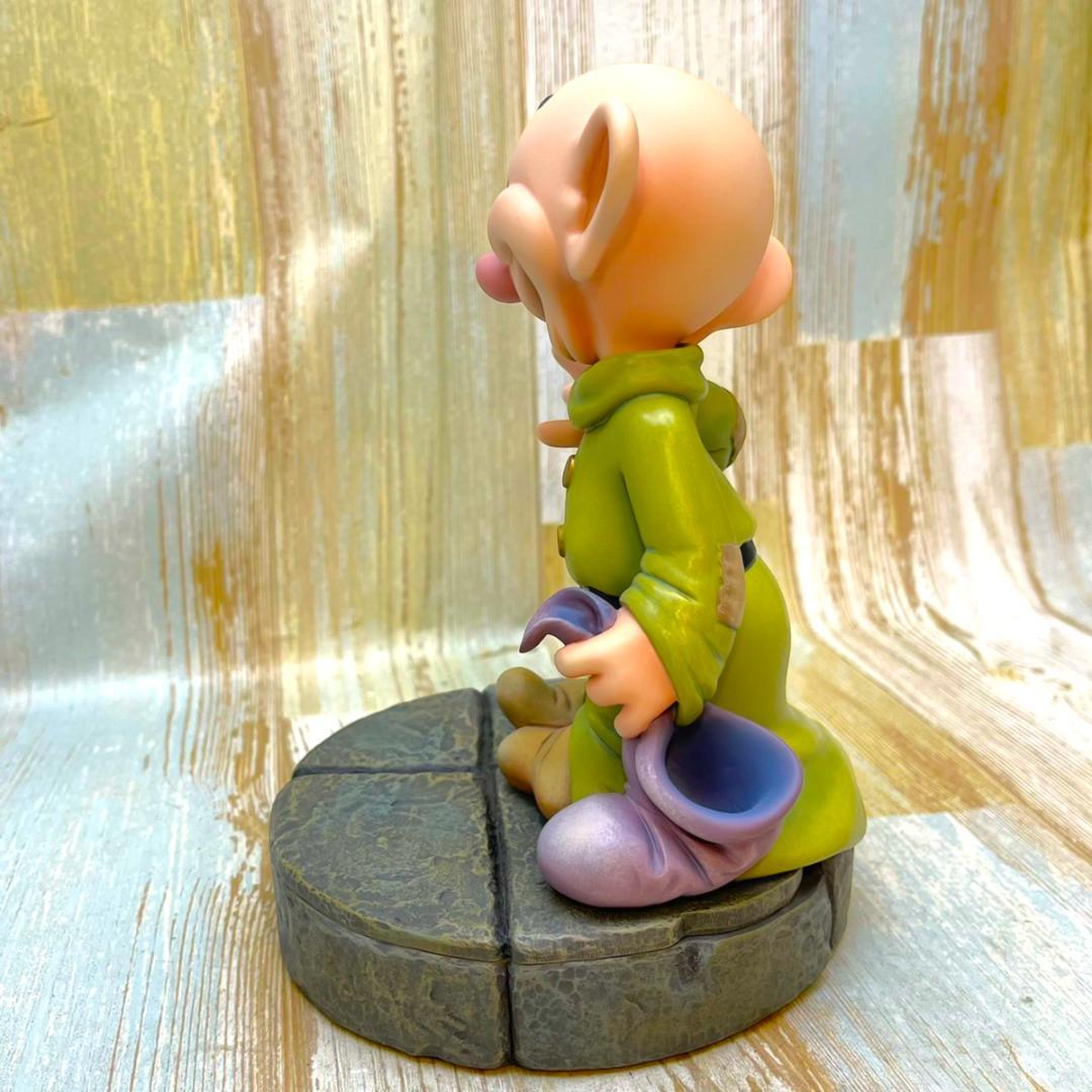 白雪姫 七人の小人  White ドーピー おとぼけ 宝石 小物入れ