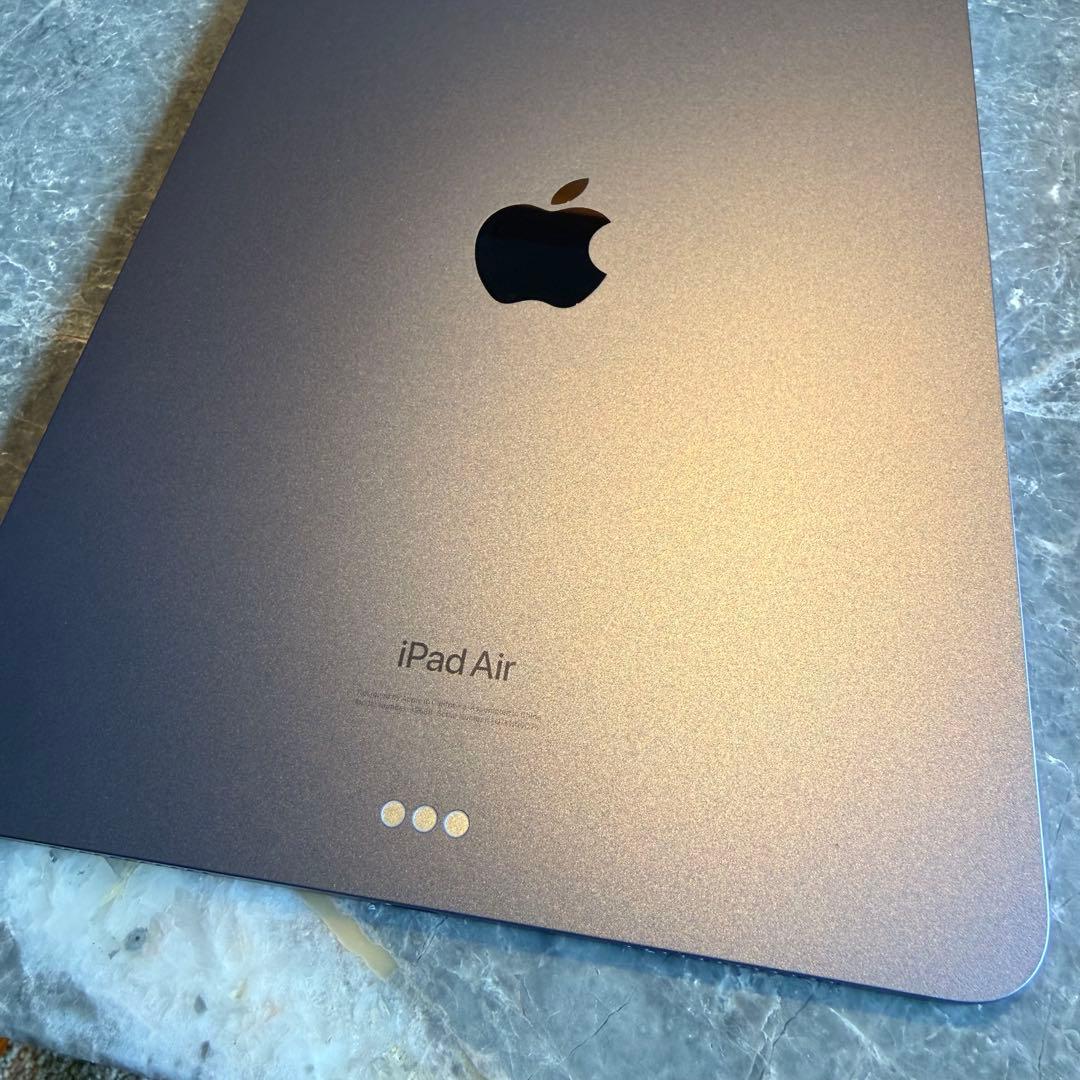 あああああ様 iPad Air 第5世代64GB パープルApple Penci