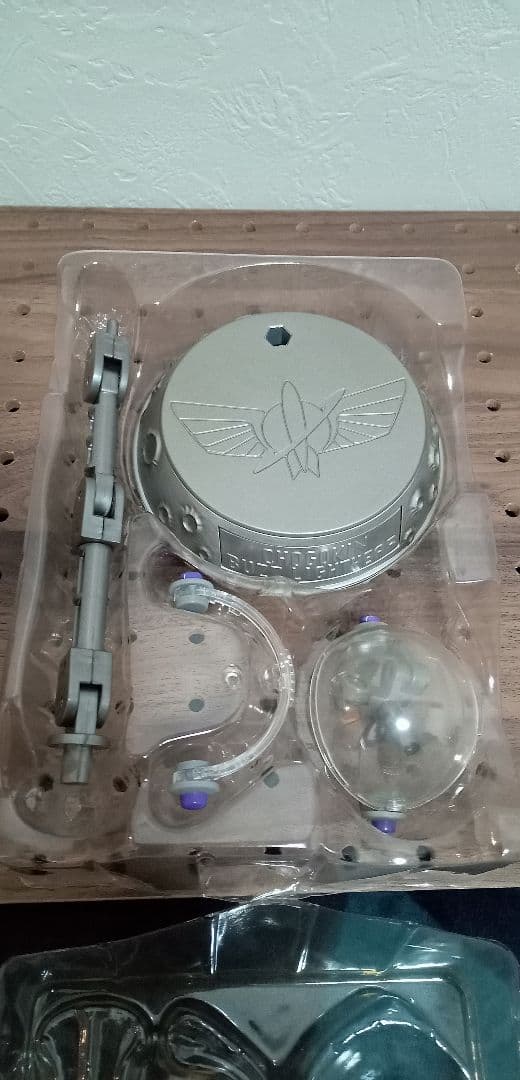 トイ・ストーリー　超合金　バズ・ライトイヤー