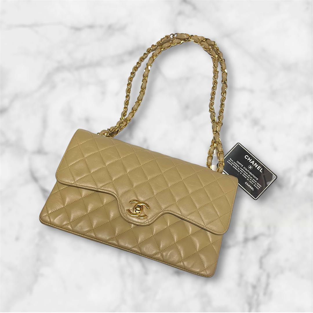 CHANEL マトラッセ ダブルフラップ Wチェーン チェーンショルダーバッグ