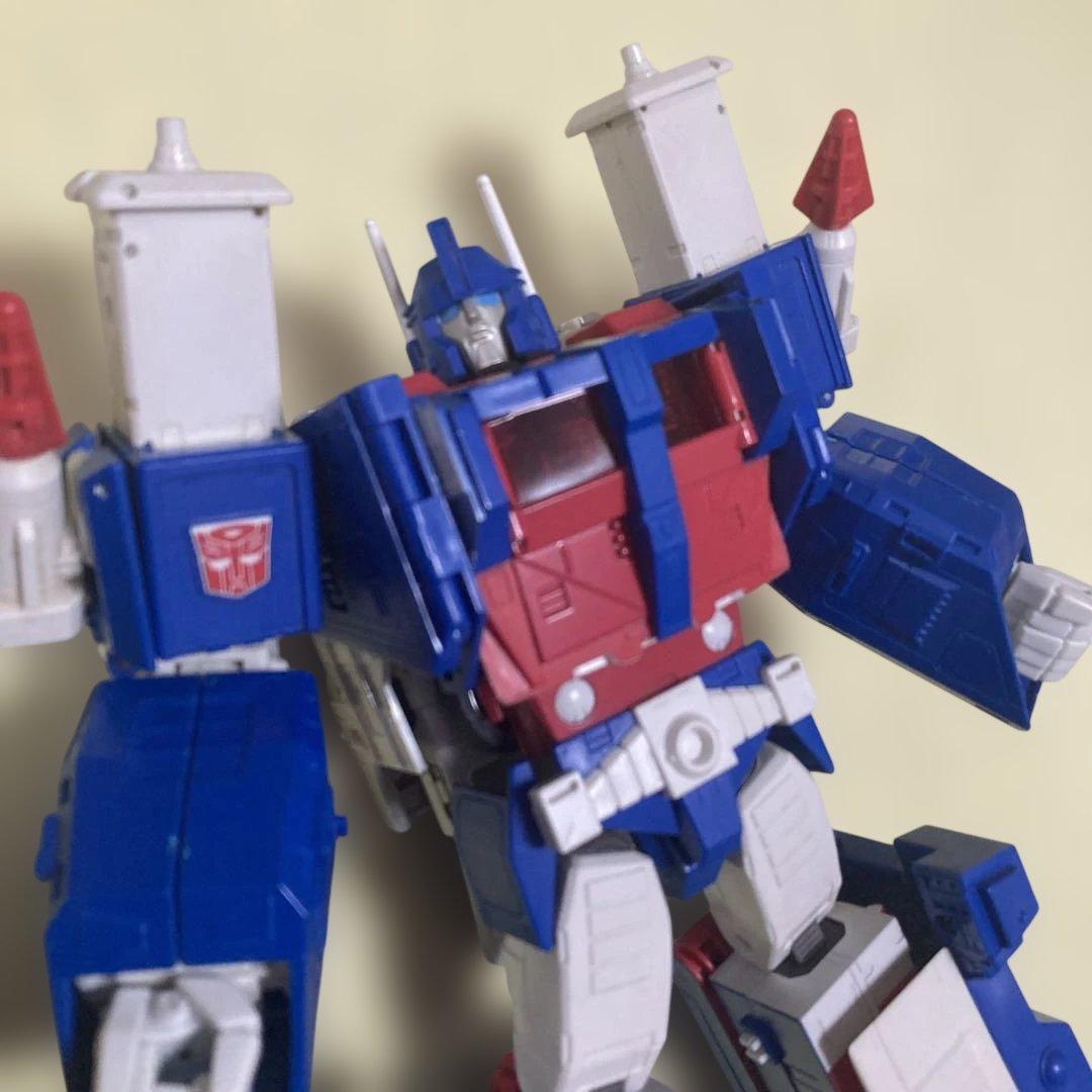 MP-22 ウルトラマグナス　トランスフォーマー マスターピース
