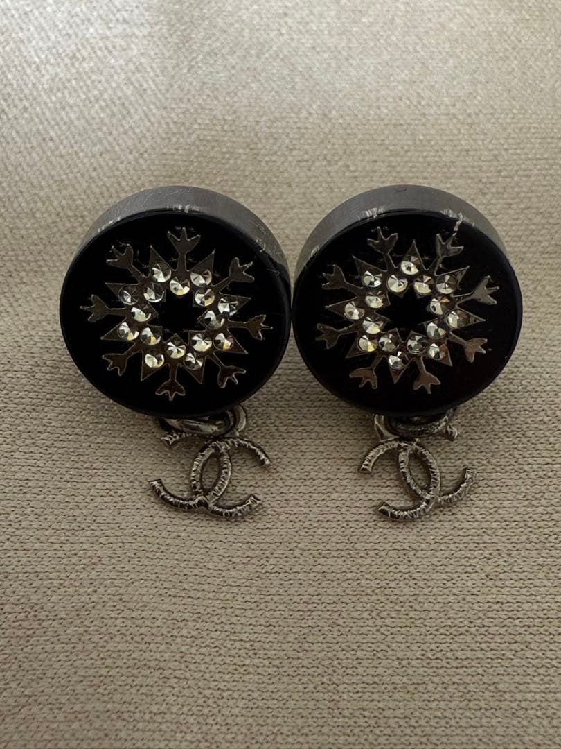 CHANEL シャネル　ピアス