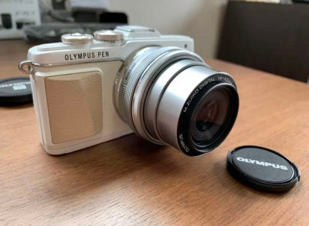 【値下げ中】OLYMPUS E-PL7 お得セット