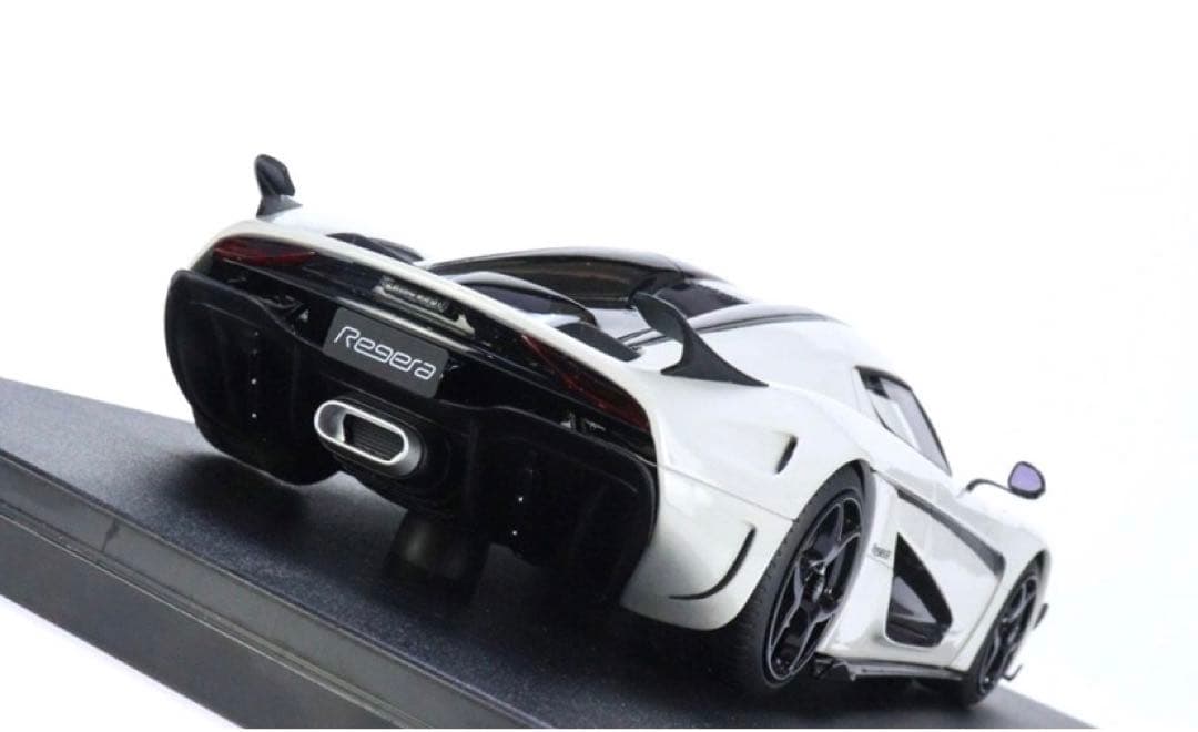 1/18 GTスピリット　ケーニグセグレゲーラ