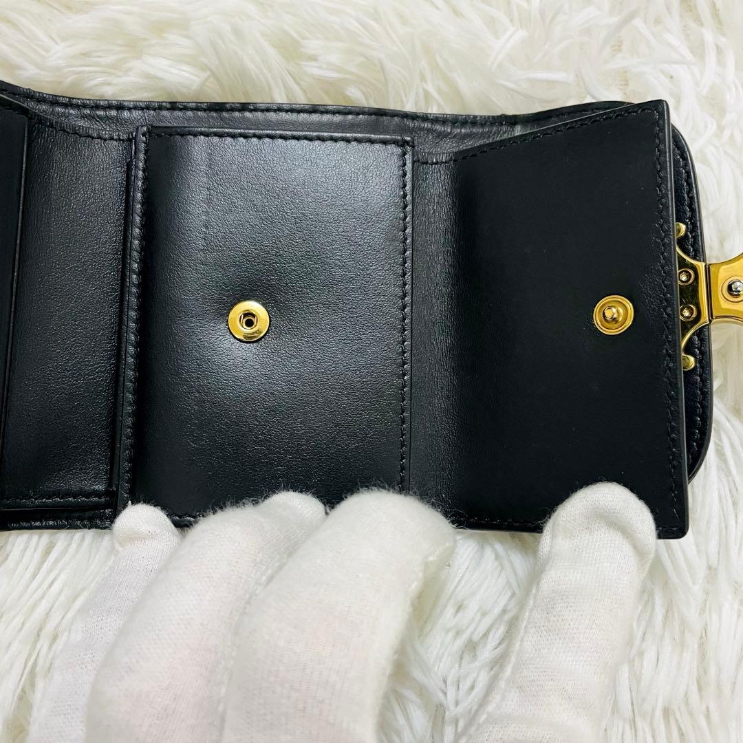 極美✨付属完備✨セリーヌ 三つ折り財布 トリオンフ レザー ブラック