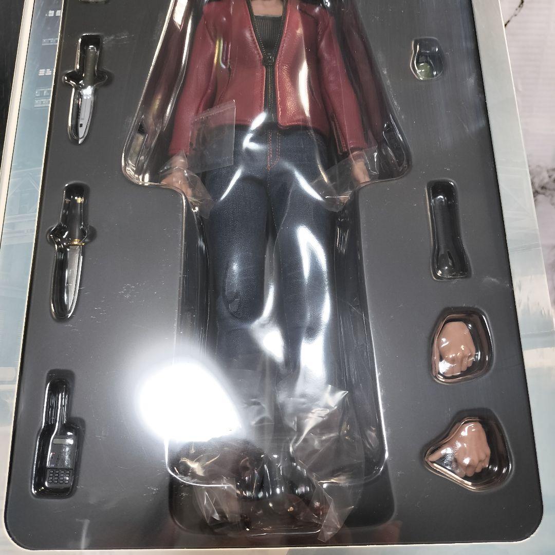 コレクティブルアクションフィギュア クレア・レッドフィールド バイオハザード