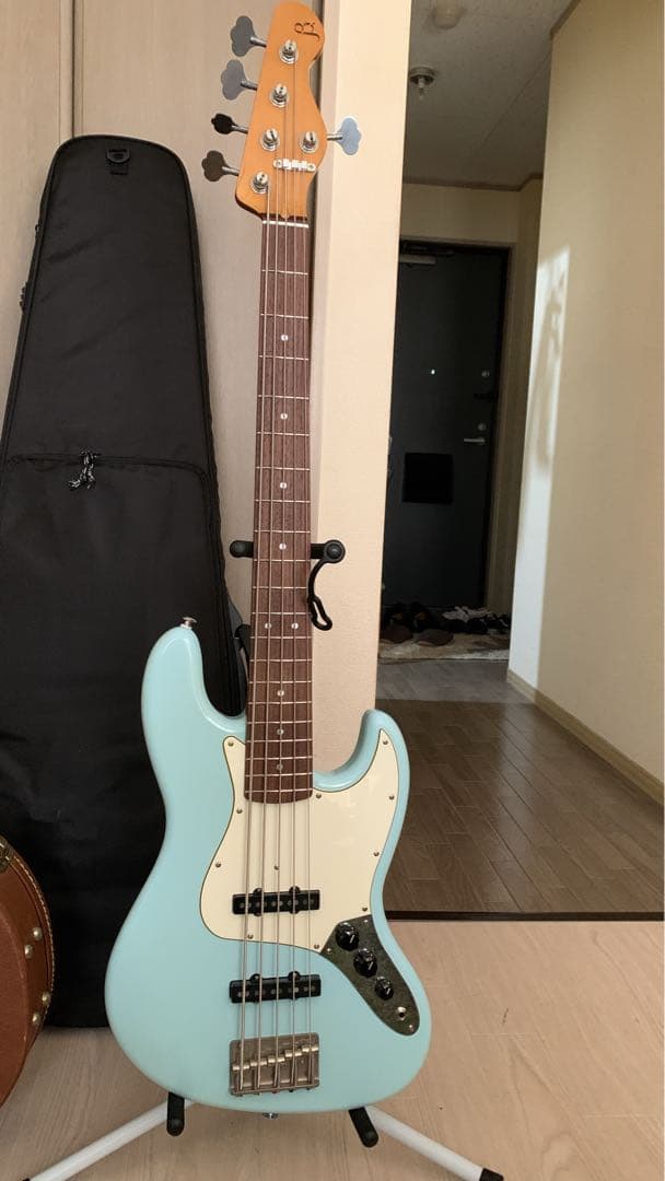 ベース BLACK SMOKER BetaJ5Trad Master SonicBlue