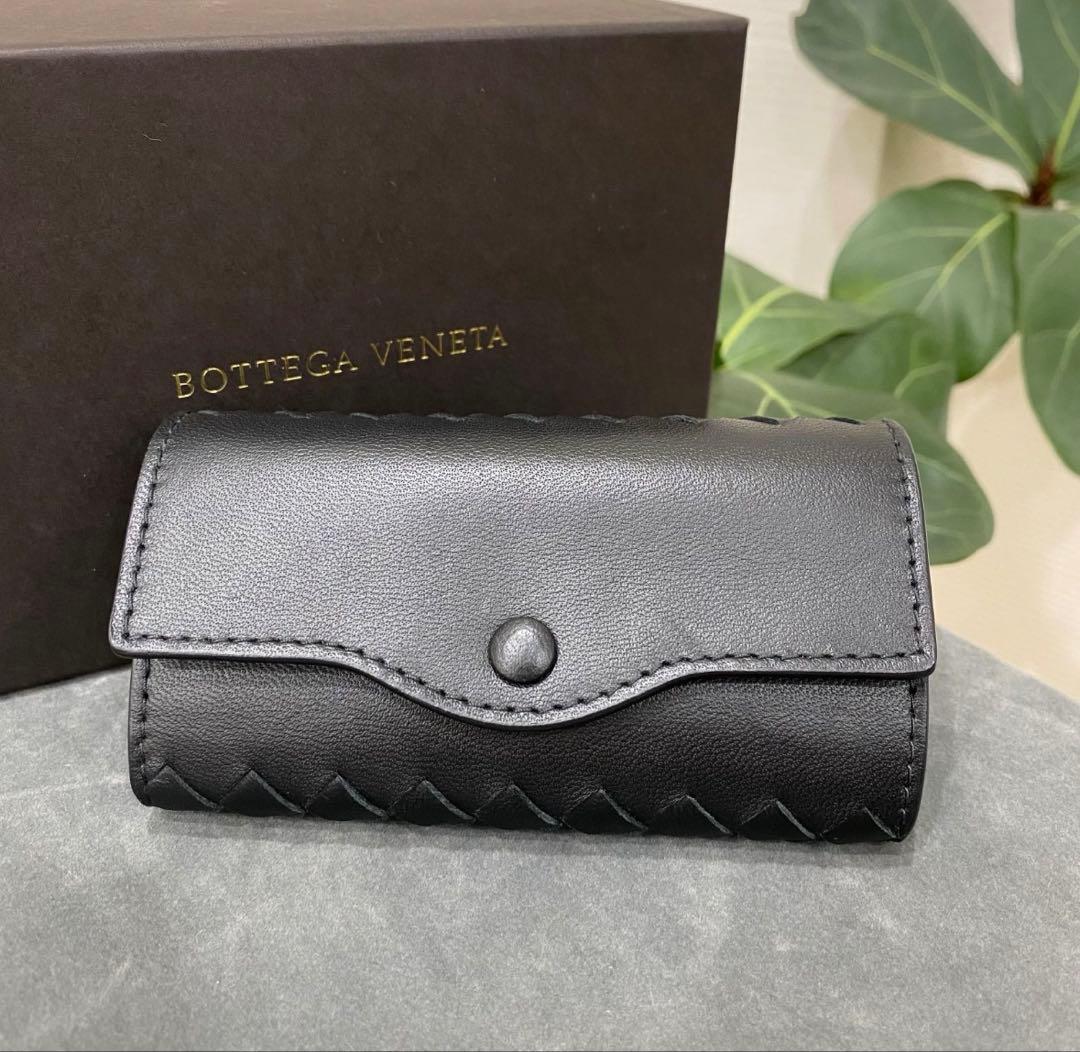 BOTTEGA VENETA キーケース イントレチャート レザー 未使用