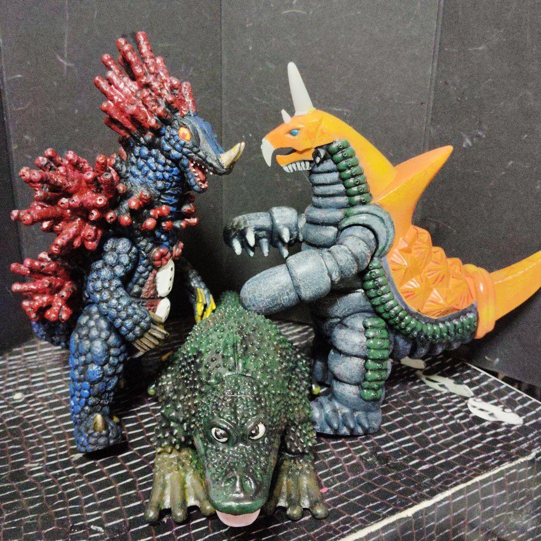 きなこプリンウルトラ怪獣旧型ソフビ