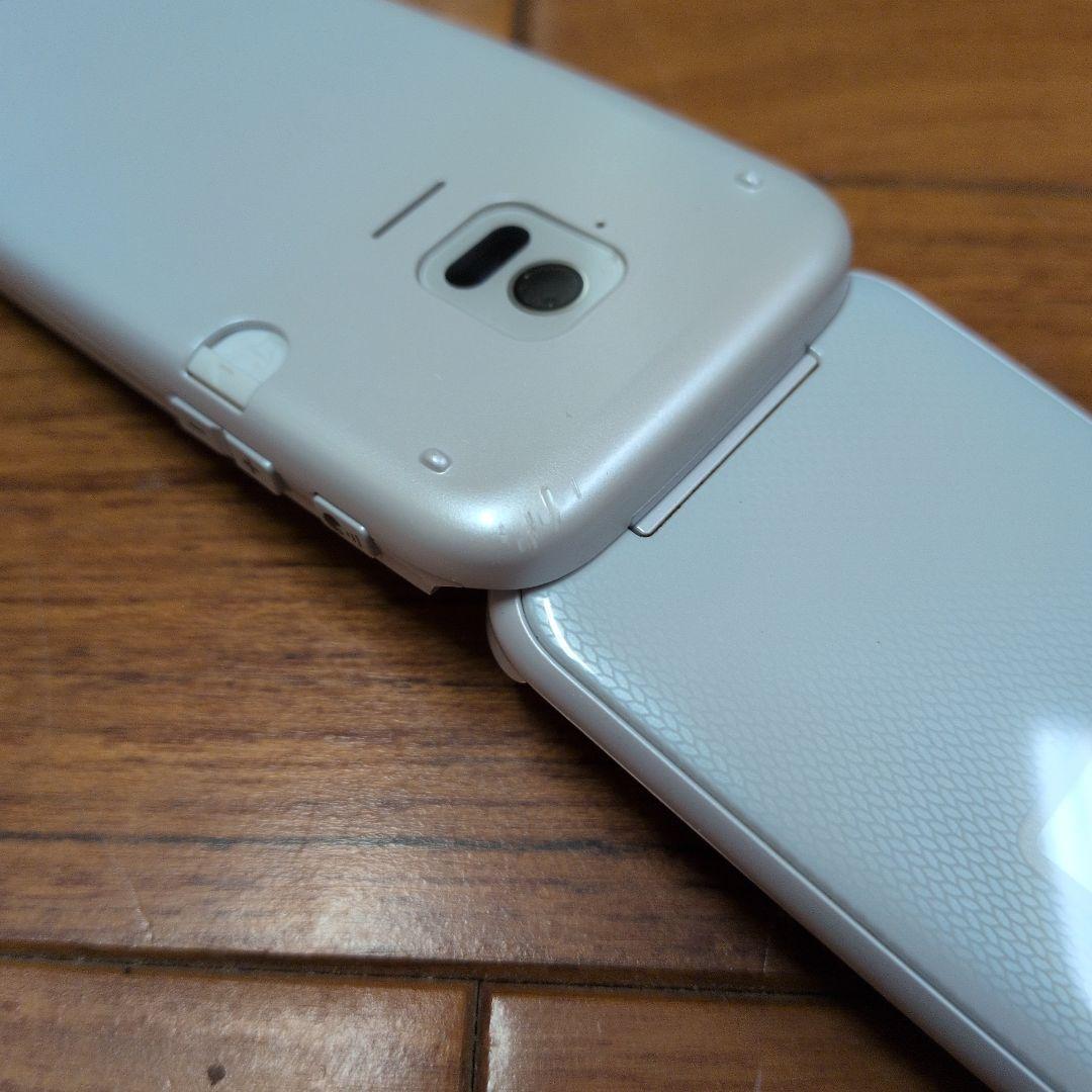 ☆使用期間3ヶ月☆docomo☆らくらくホン☆F-01M☆SIMロック解除済み☆