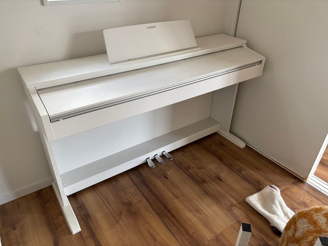 CASIO 電子ピアノ CELVIANO AP-420 ホワイト 送料別