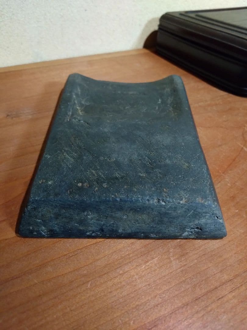 安徽省 歙県産 歙州 箕様硯 文房四宝 端渓水滴 墨床