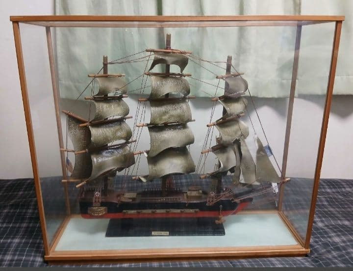 THE BONHOMME RICHARD 帆船 模型 ガラスケース付き