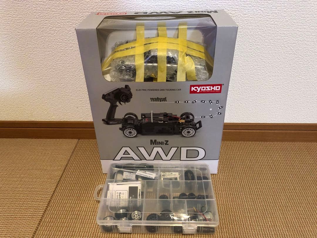 美品！ミニッツAWDハコスカ！希少ロンシャンホイール付き！