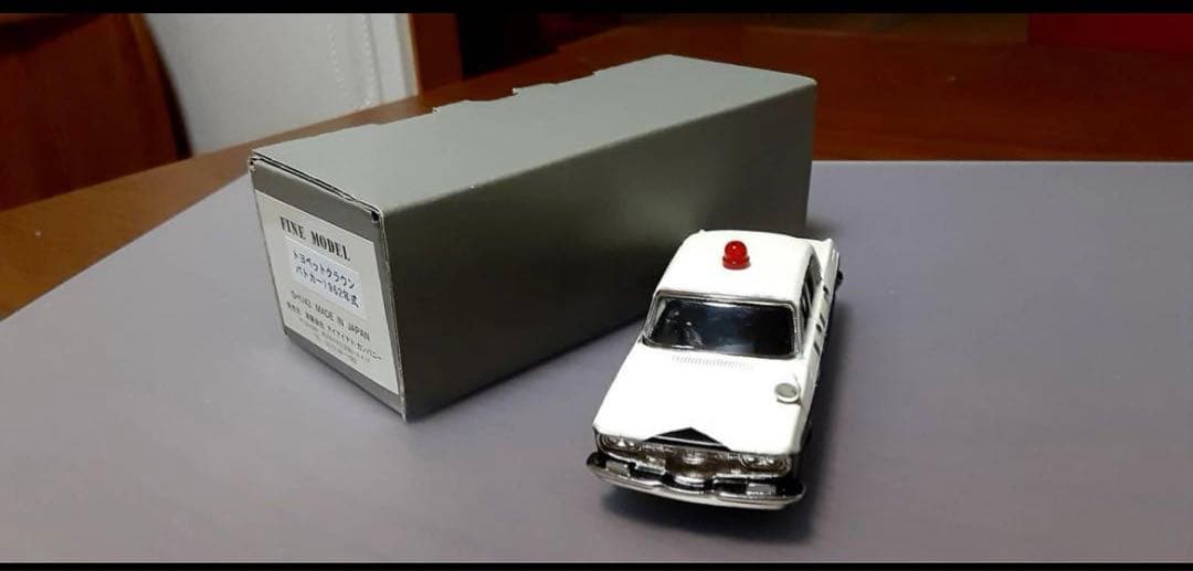 アンチモニー　ファインモデル　クラウン　1962年式　パトカー　1/43