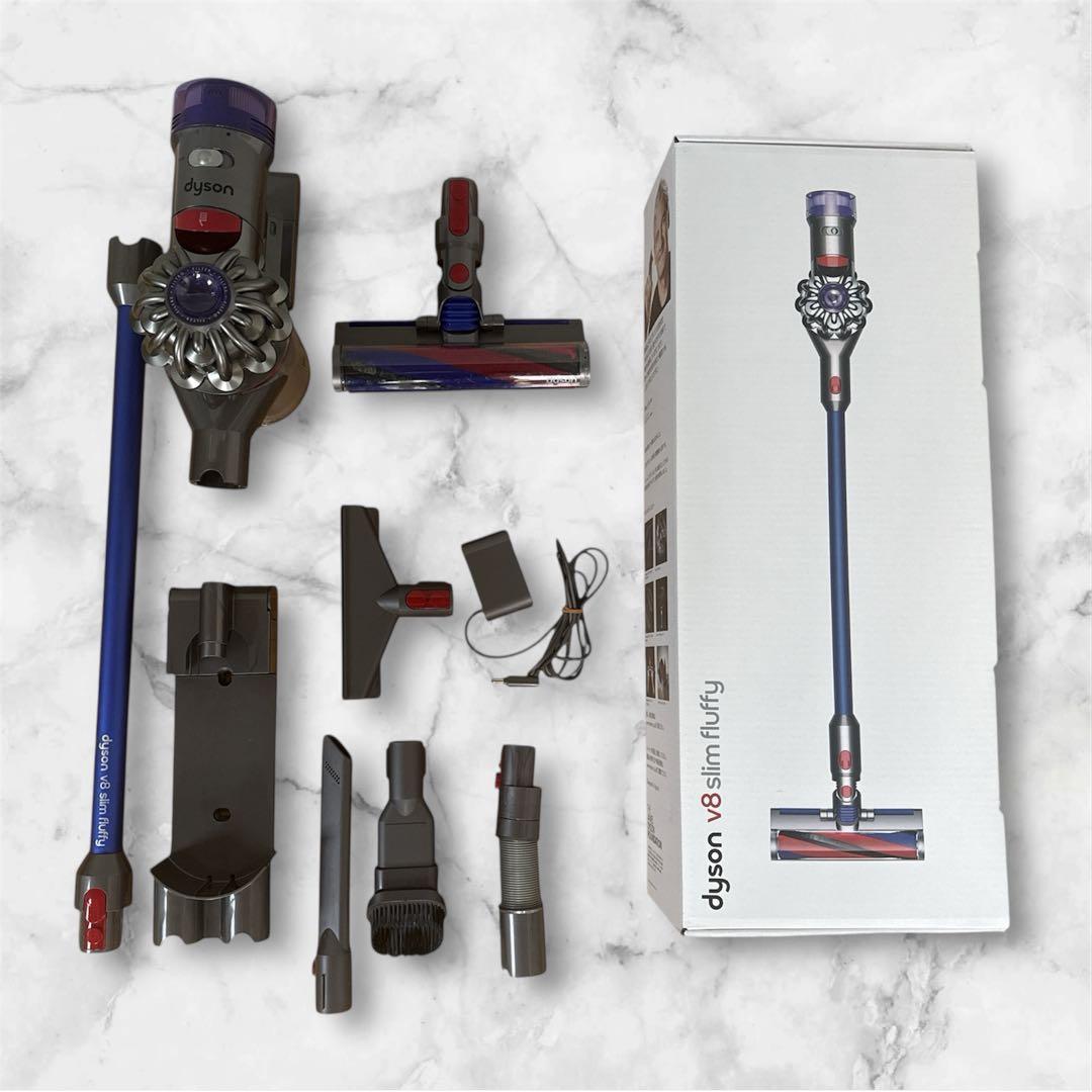 Dyson V8 Slim Fluffy ジャンク 通電確認済 吸引不可 部品取