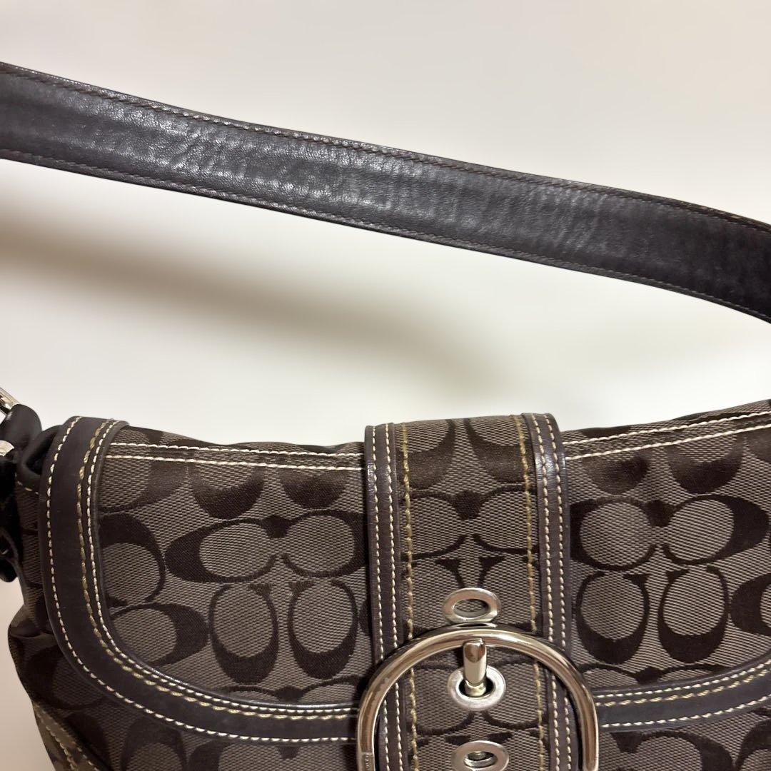 COACH コーチ シグネチャー ハーフムーン ソーホー　ワンショルダーバッグ