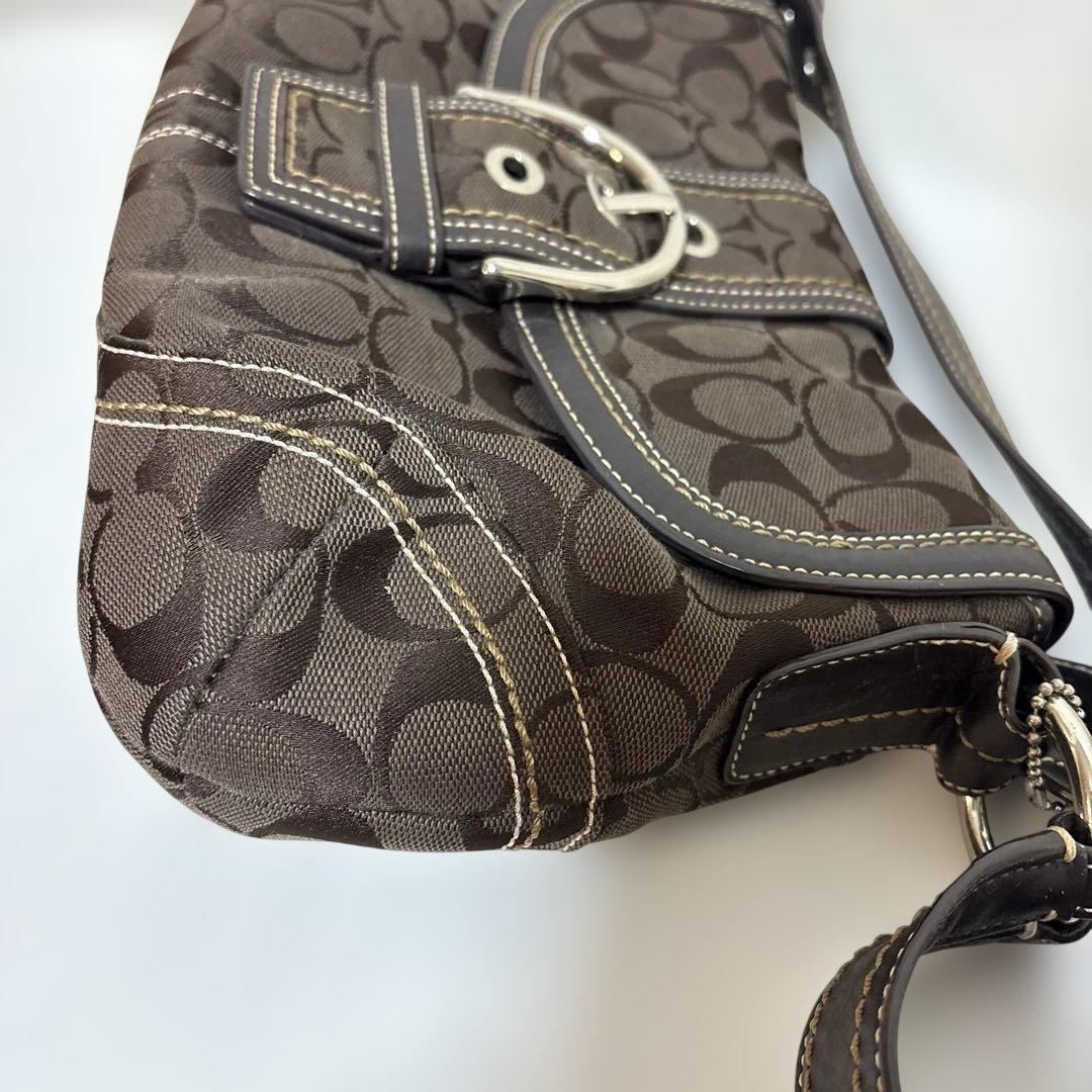 COACH コーチ シグネチャー ハーフムーン ソーホー　ワンショルダーバッグ