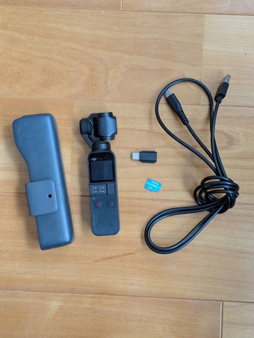 DJI Osmo Pocket【本体＋付属品付き】