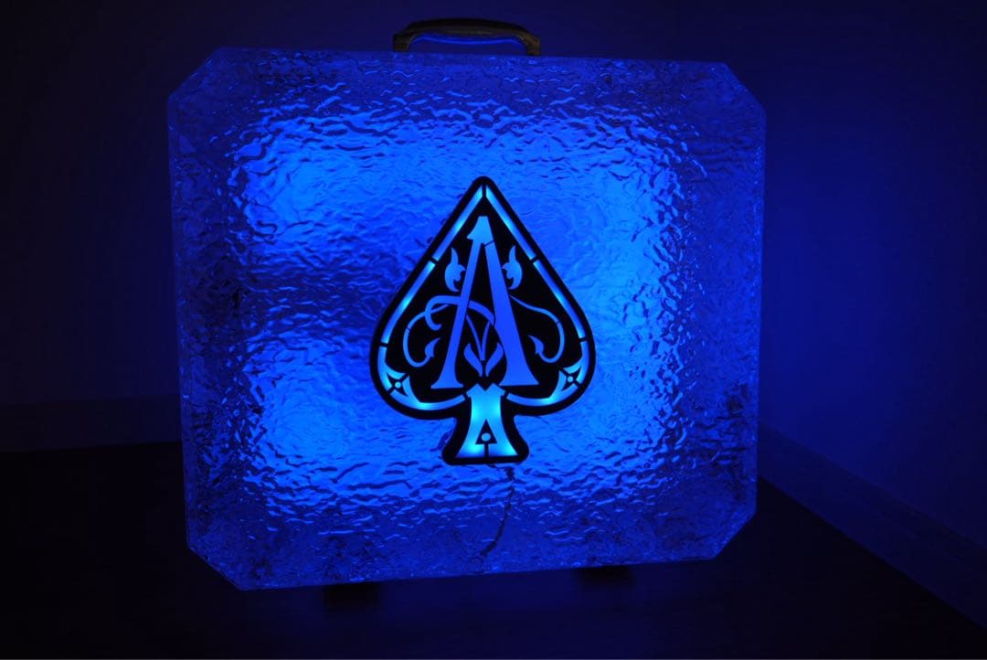 即発送！シャンパン ケース LED アルマンド アタッシュケース