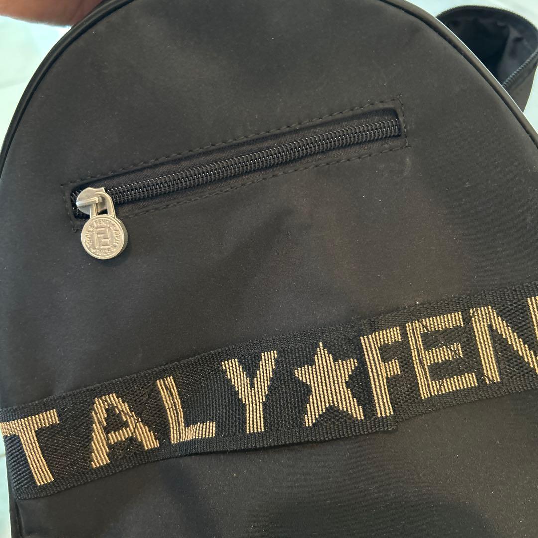 FENDI ￼キャリーケース黒ボストンバッグツーウェイ