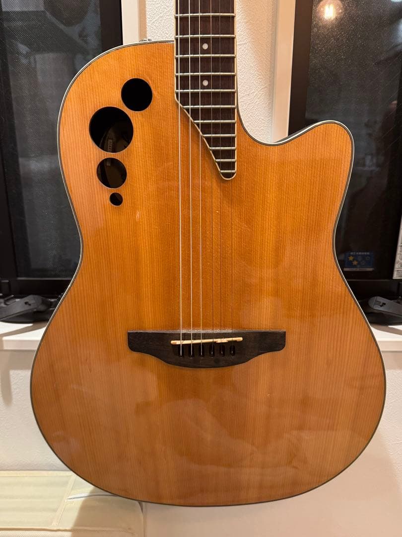 Ovation Applause アコースティックギター カッタウェイ