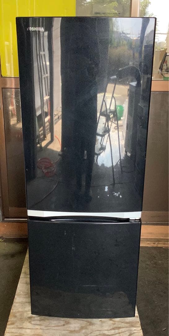 SAITO　2ドア冷蔵庫 東芝 GR-P15BS(K) 153L 18年製