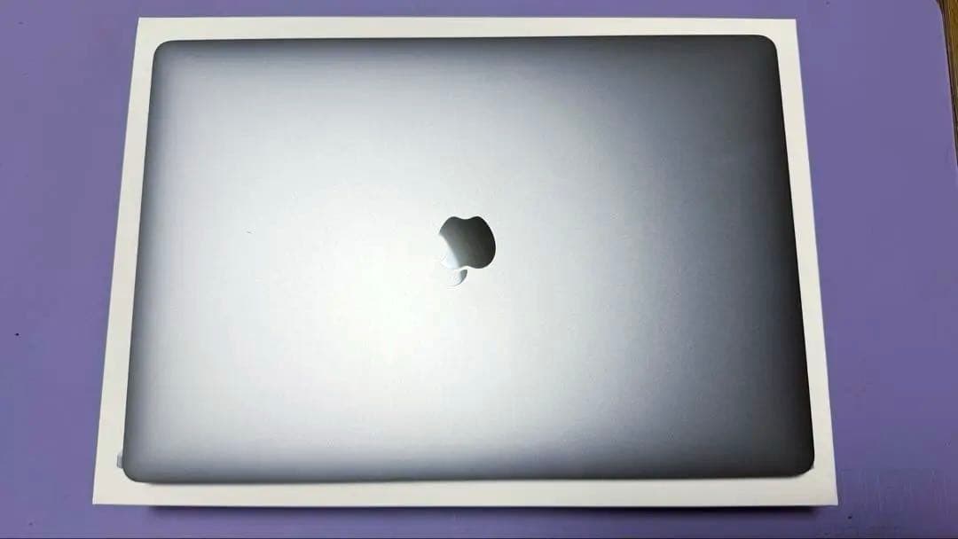 MacBook pro 16インチ 2019 i9 64GB 1TB USキー