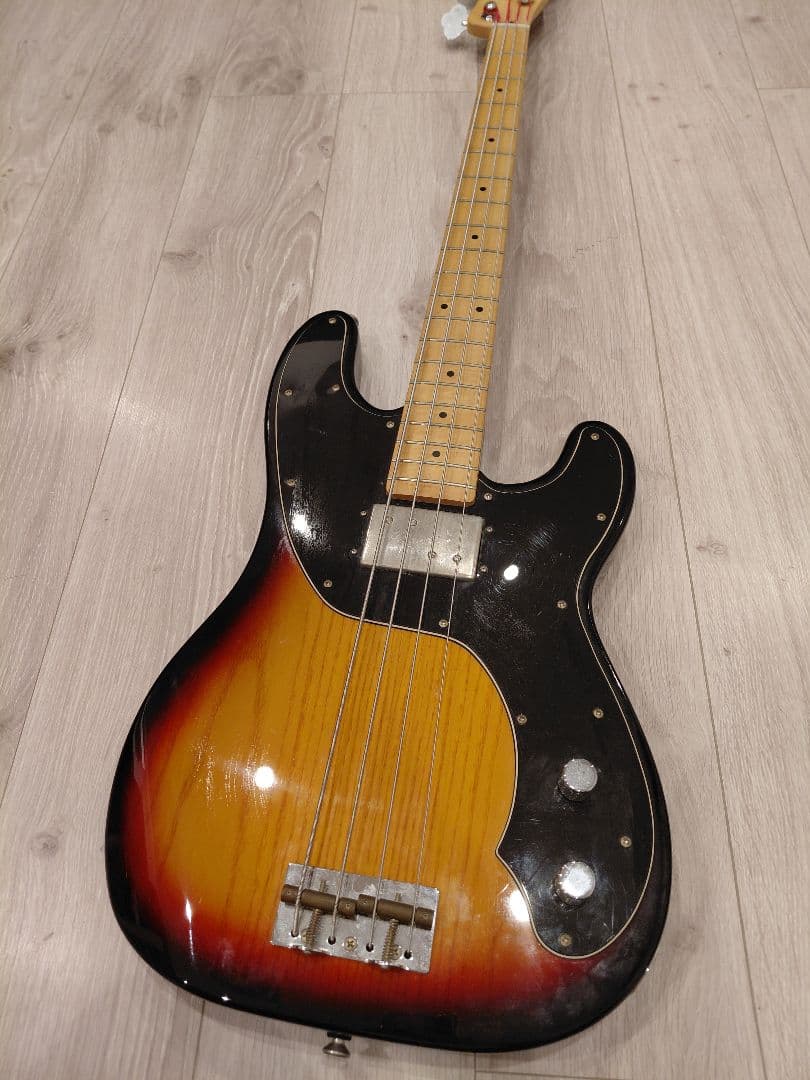 ベース Squier Classic Vibe Telecaster Bass