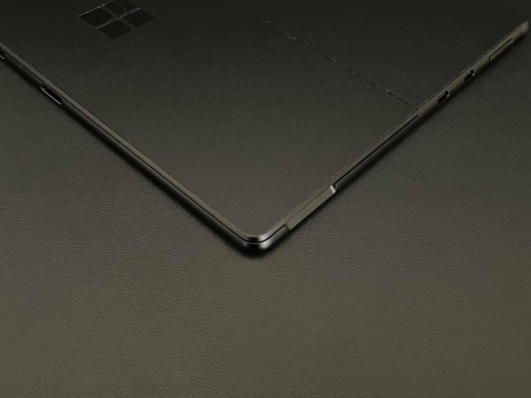 【美品】Microsoft Surface Pro X Office付ファンレス