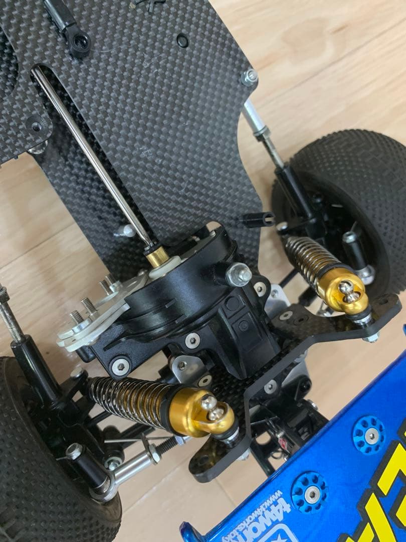 ピ*ス様 タミヤ　アバンテ2011