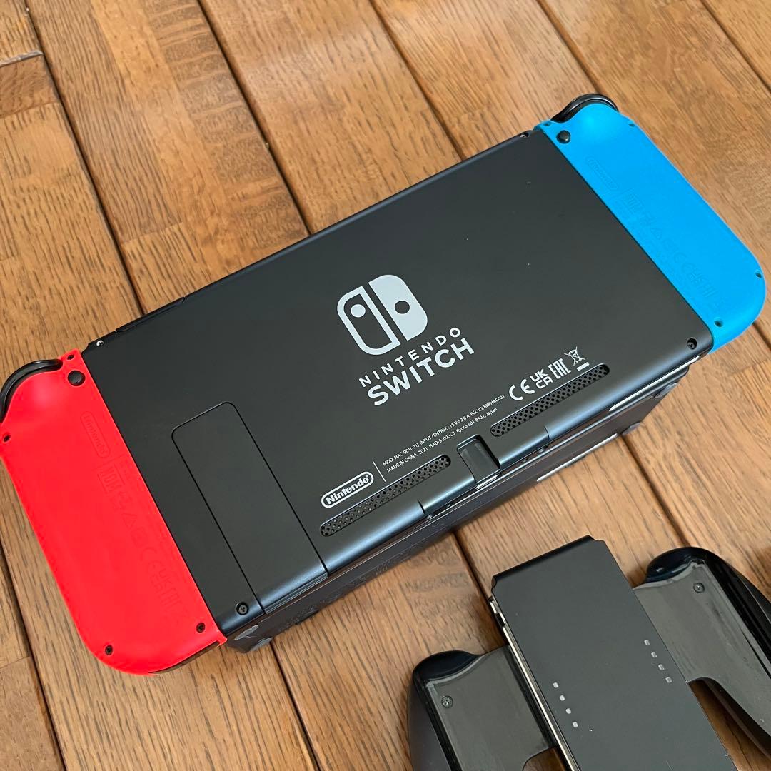 22年7月購入　Nintendo Switch 本体