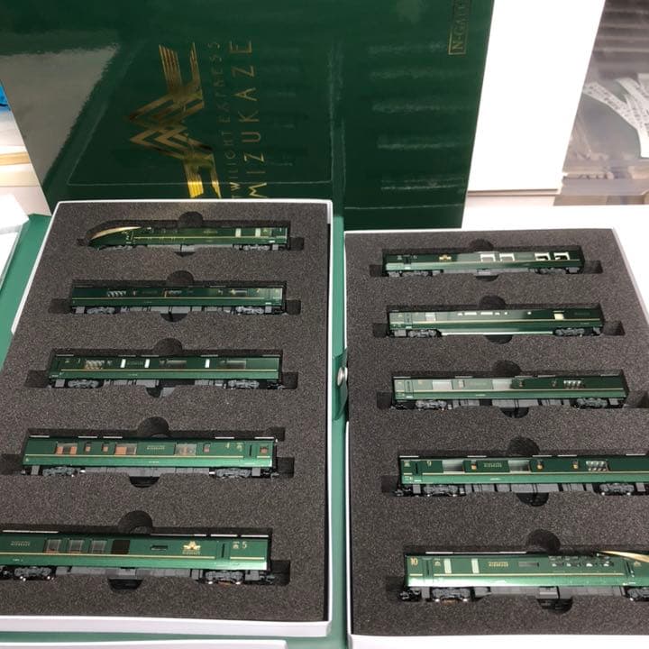 ★新品★ KATO 10-1570 87系 TWILIGHT EXPRESS瑞風
